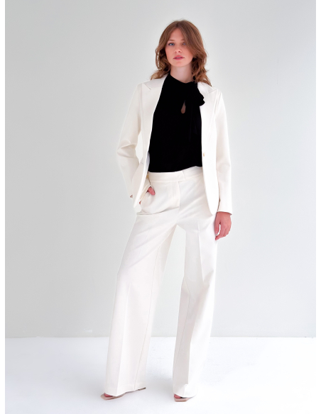 Sleeveless Top with Bow