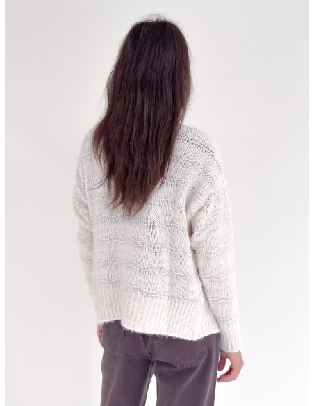 Cardigan con paillettes applicate