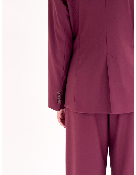 Asymmetric closure blazer