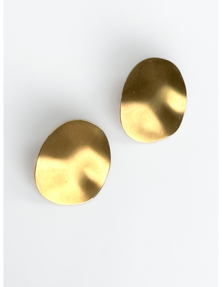 Asymmetrical earrings