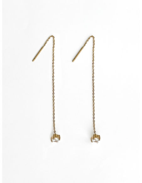 Drop earrings with a rhinestone