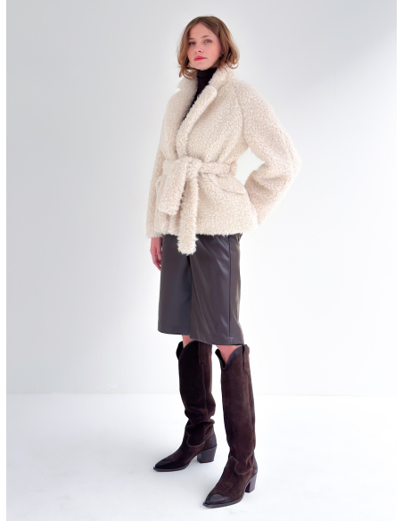 Stretch faux leather Bermuda shorts