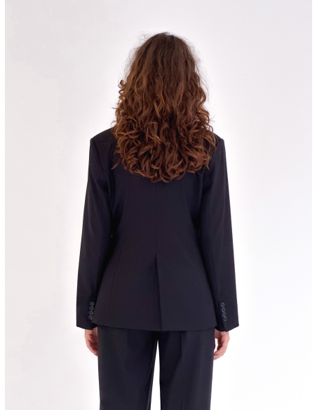 Asymmetric closure blazer
