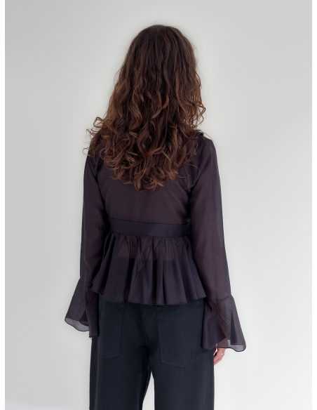 Blusa con rouches e manica a calla