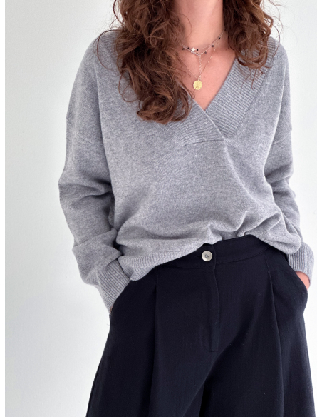 Maglione a V in pura lana