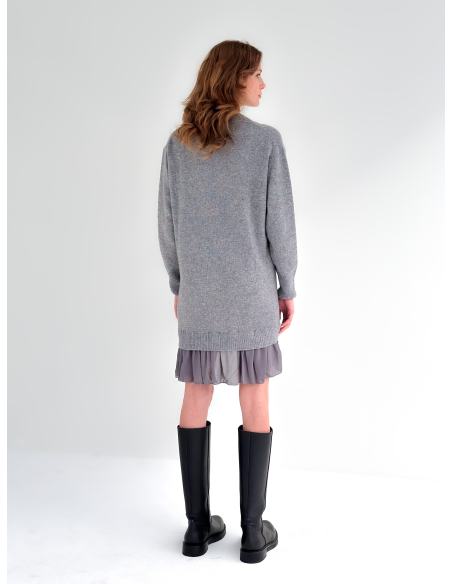 Knitted dress with ruffles