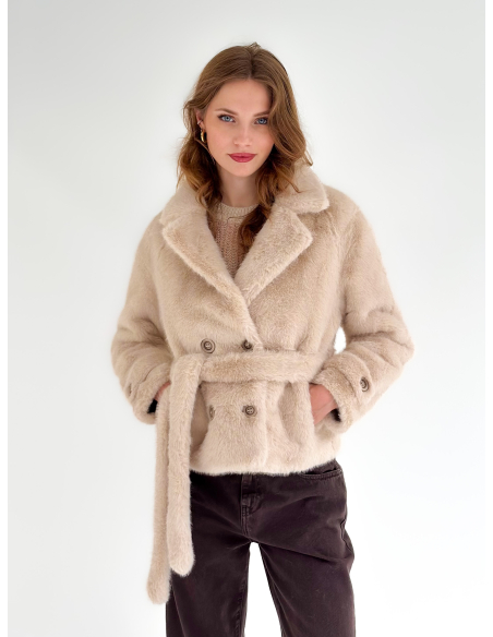 Eco pelliccia con Cintura