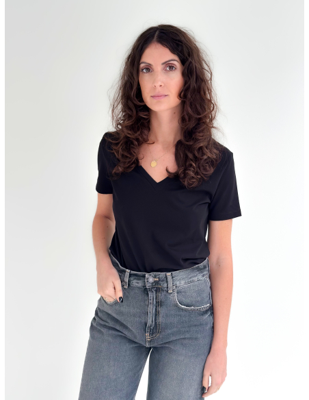 T-shirt scollo a V mezza manica