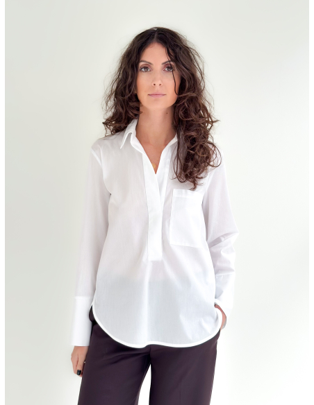 Cotton poplin shirt with pocket