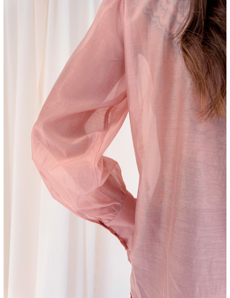 Blouse in eucalyptus viscose with ruffles