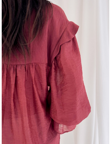 Blusa in viscosa di eucalipto con rouges su manica