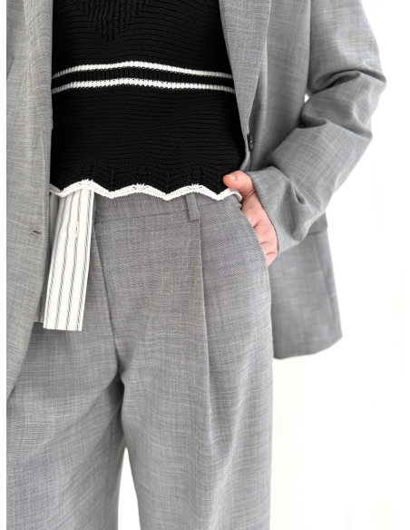 Pantalone sartoriale con pinces