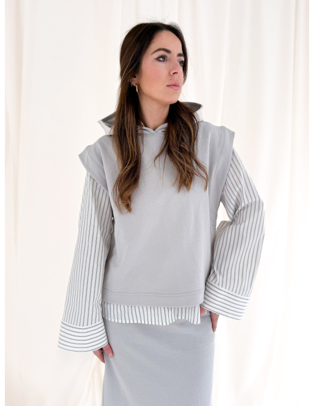 Felpa smanicata con cappuccio