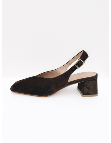 Sling back in suede