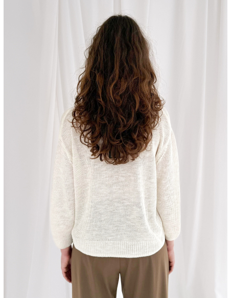 Polo in a linen and viscose blend