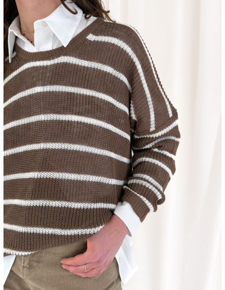 Maglia girocollo a righe in misto viscosa e lino