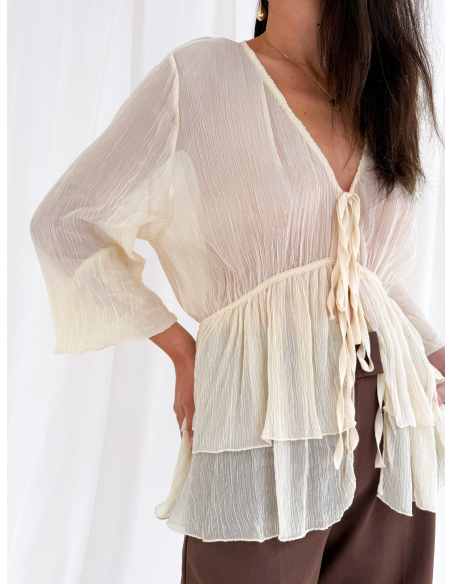 Blusa con volant