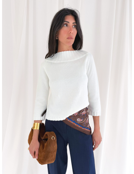 Maglia con scollo a cratere