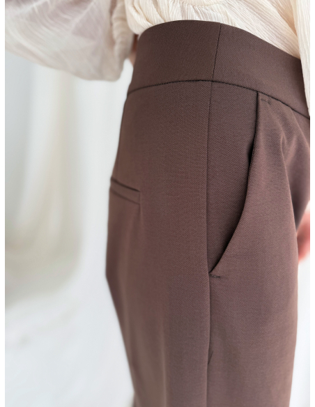 Pantalone a Palazzo punto Milano