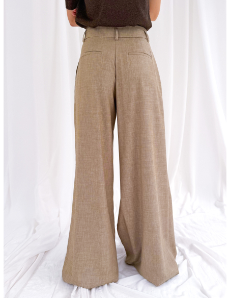 Pantalone sartoriale con pinces