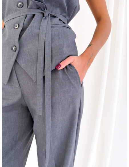 Gilet con applicazione in tulle