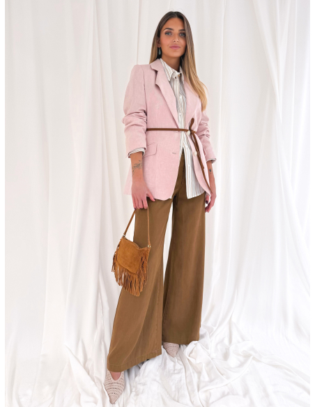 Camicia a righe con bottone posteriore