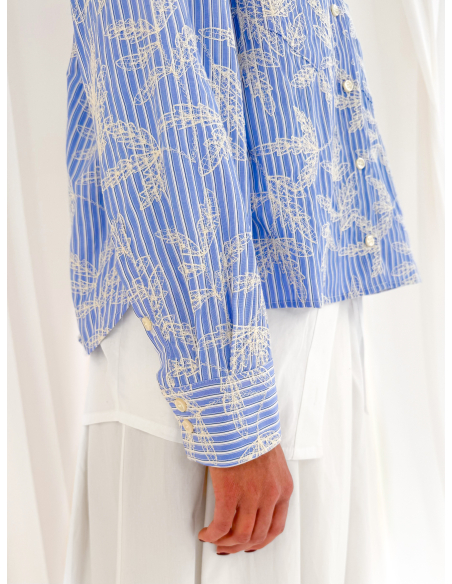 Overshirt a righe ricamata