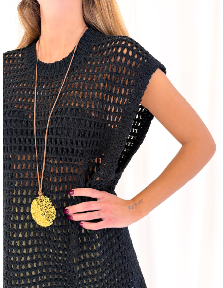 Openwork dress with fringes