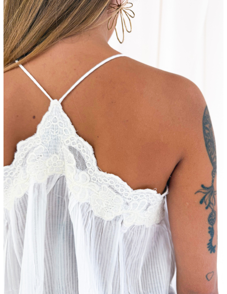 Embroidered cotton top