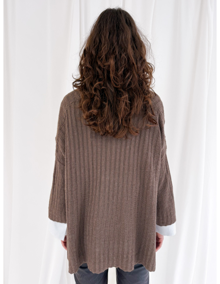 Maglione asimmetrico scollo a v