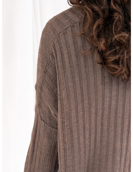 Maglione asimmetrico scollo a v