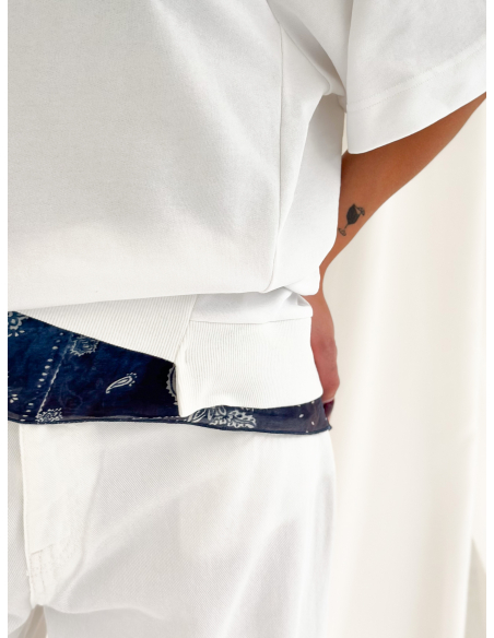 Crew neck sweatshirt with half sleeves