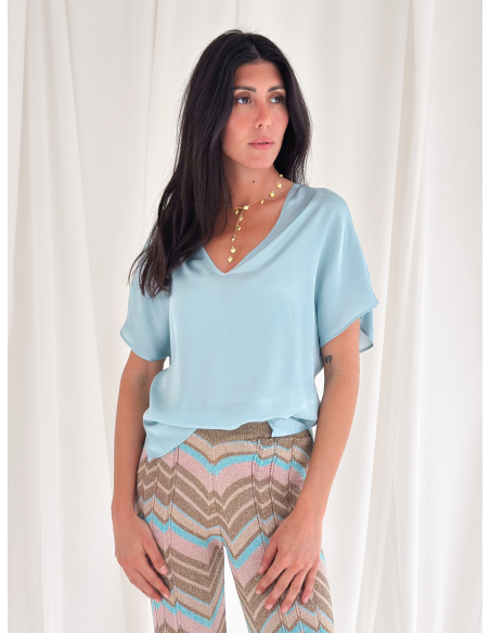 Blusa in raso di viscosa scollo a V