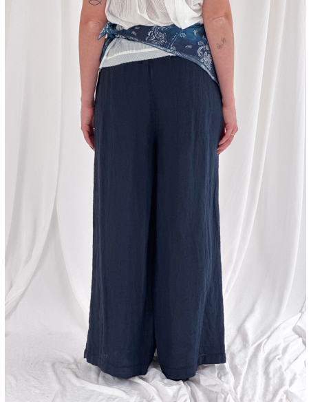 Pantalone fluido in puro lino con pinces