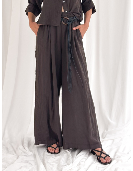 Fluid trousers in pure linen with pleats