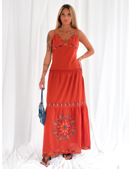 Maxi dress with embroidery