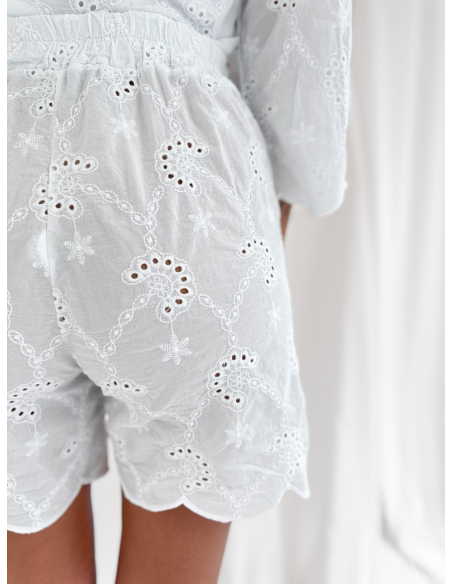 broderie anglaise short