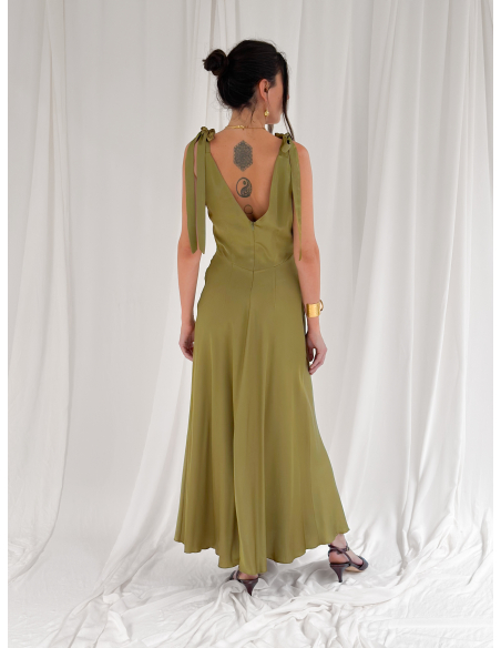 Long dress in viscose satin