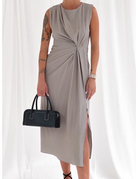 Abito midi drappeggiato con nodo laterale