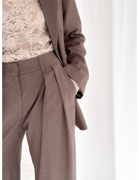 Pantalone sartoriale con pinces