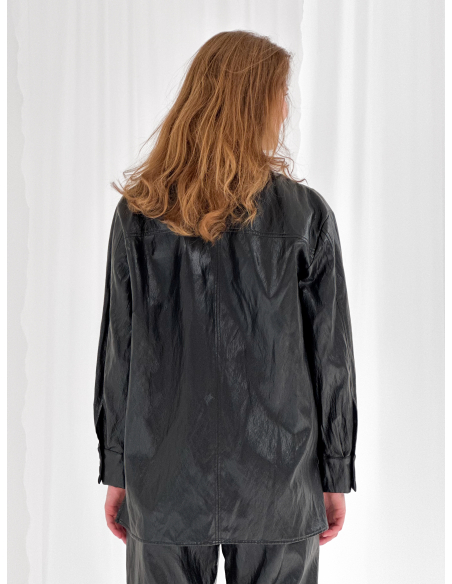 Camicia in ecopelle oversize