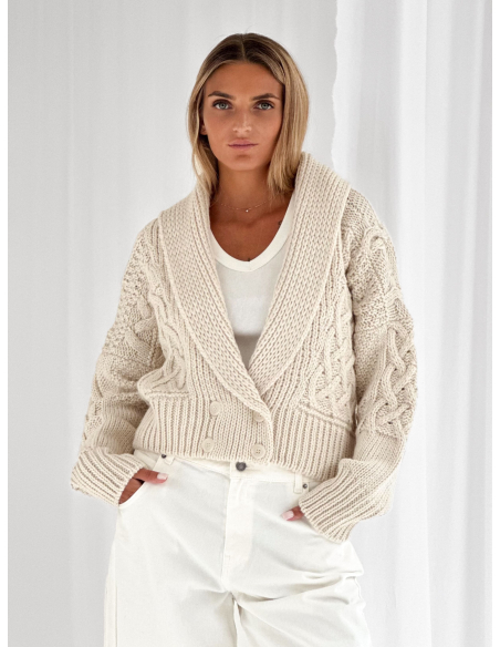 Cardigan corto con lavorazione a trecce