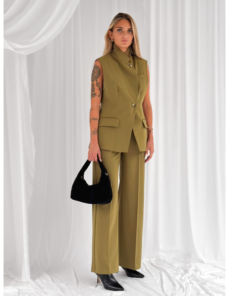 Pantalone a palazzo