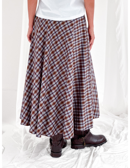 Maxi half-circle check skirt