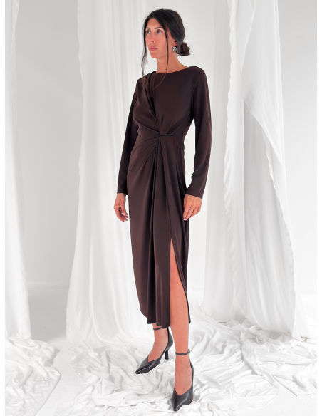 Abito midi drappeggiato con nodo laterale