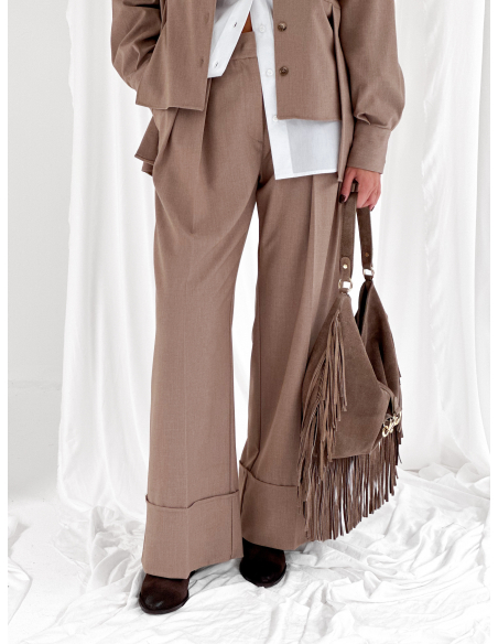 Pantalone sartoriale con risvolto