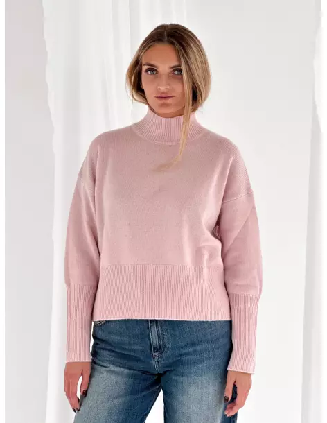 100% wool turtleneck sweater