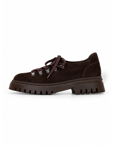 Suede hiking boot