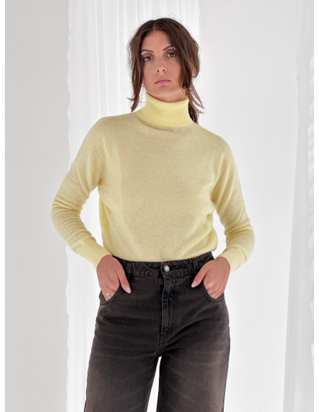 Maglione collo alto in 100% lana