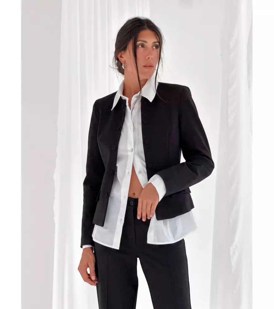 Milanese jacket with kissing buttons